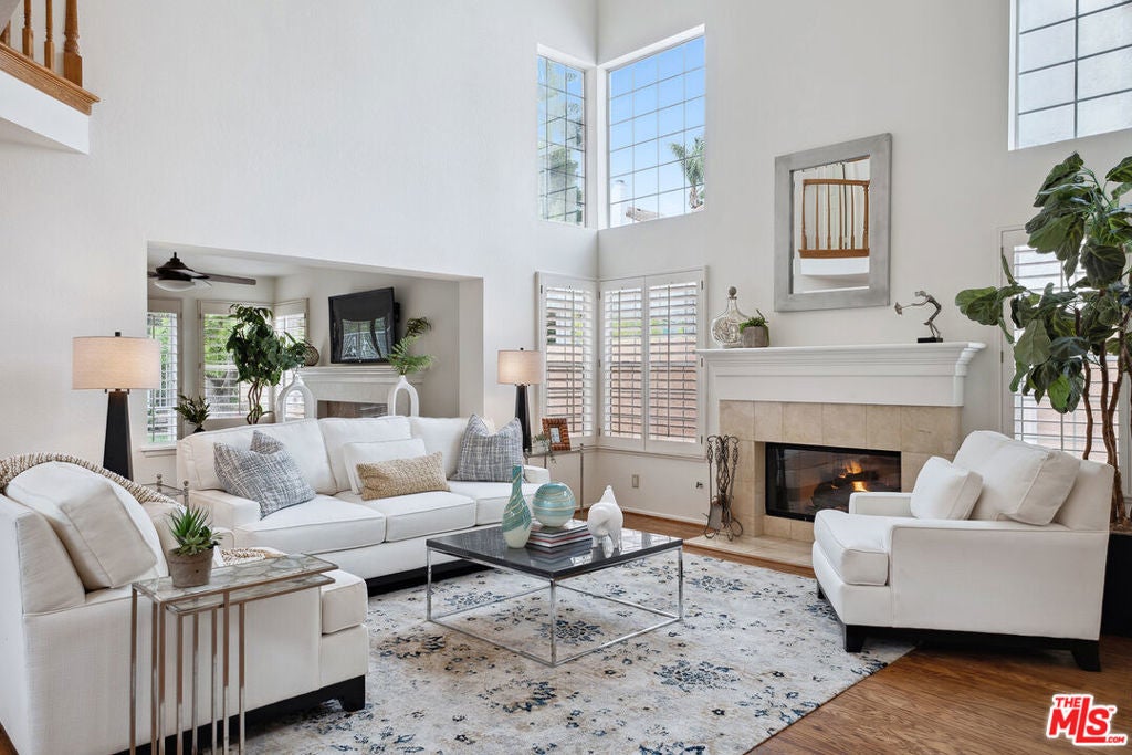 Photo of Listing #25545229