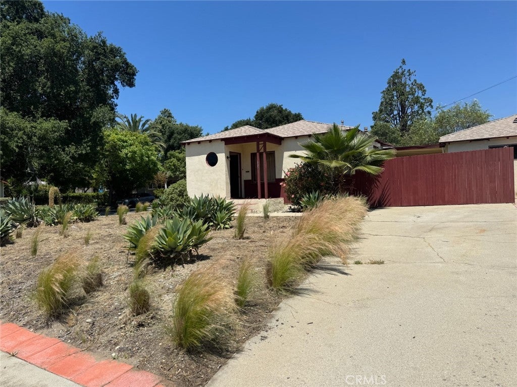 Photo of Listing #CV25104070