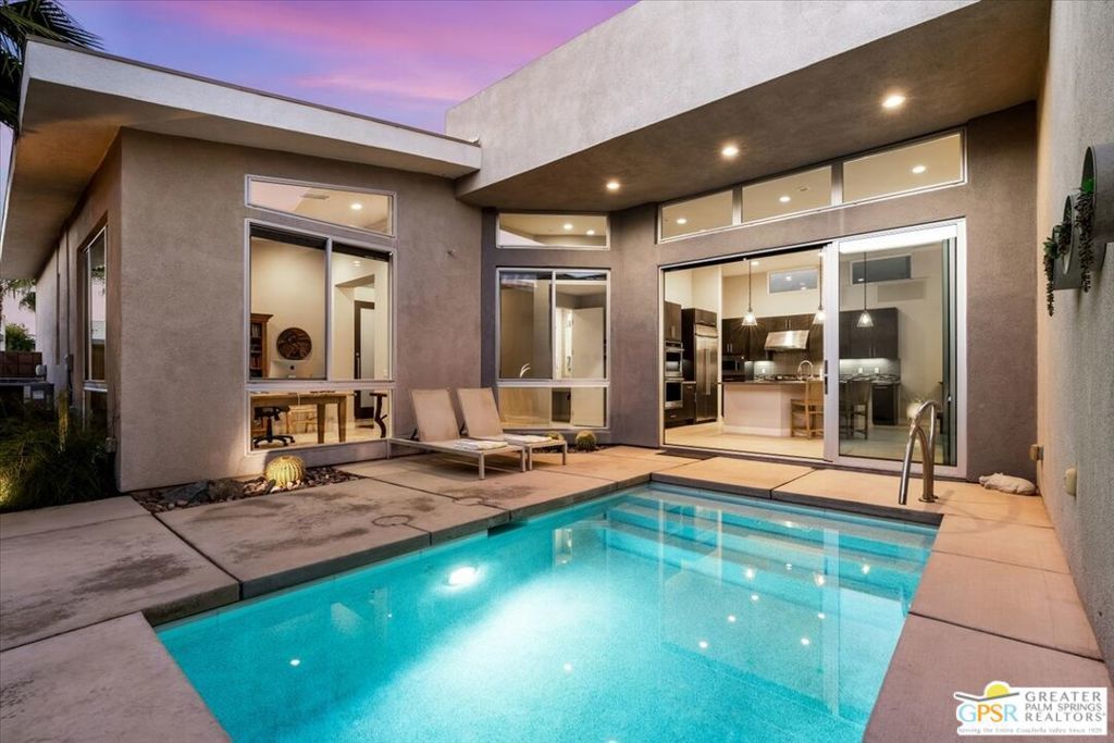 4230 Amber Lane, Palm Springs