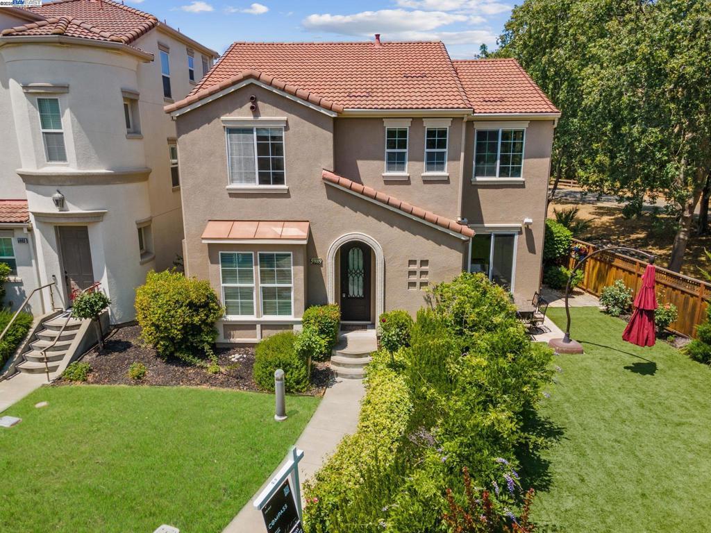 Photo of Listing #41101046