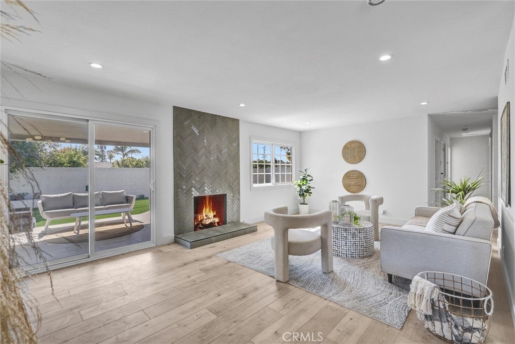 Photo of Listing #OC25131269