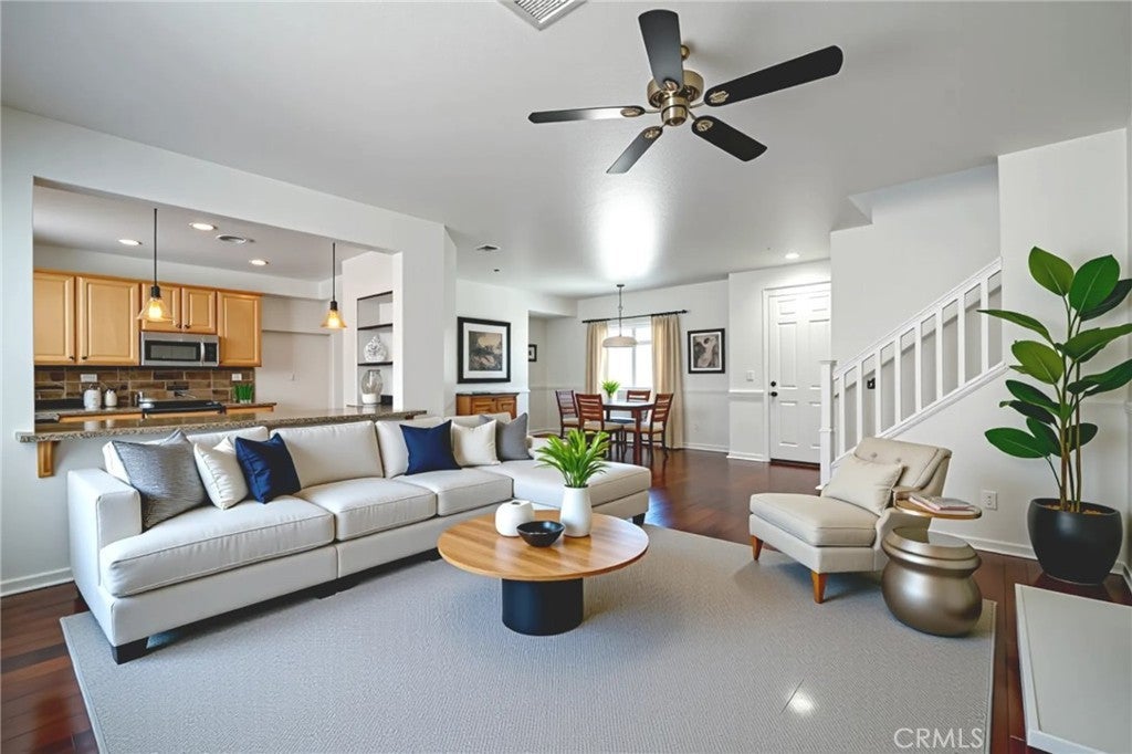 Photo of Listing #SW25131298