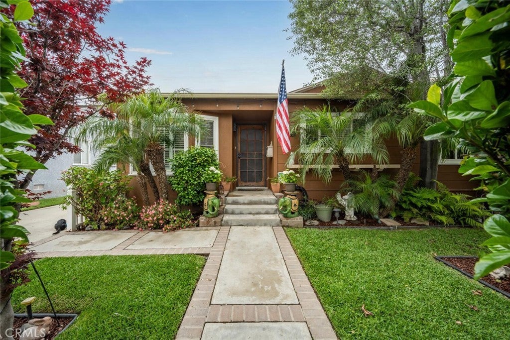 Photo of Listing #RS25131716