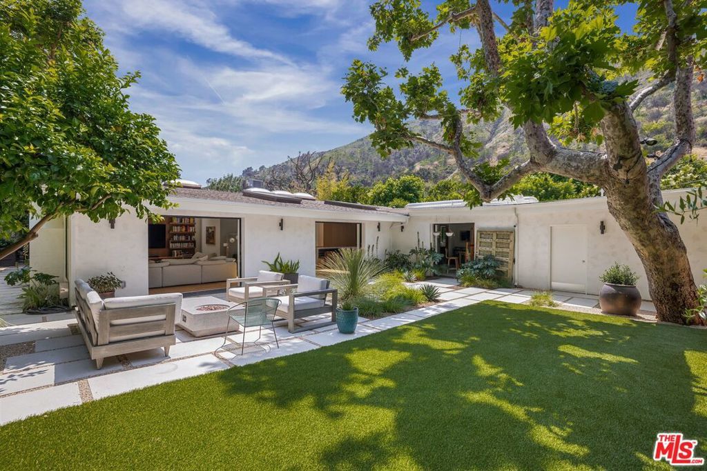 Photo of Listing #25546845