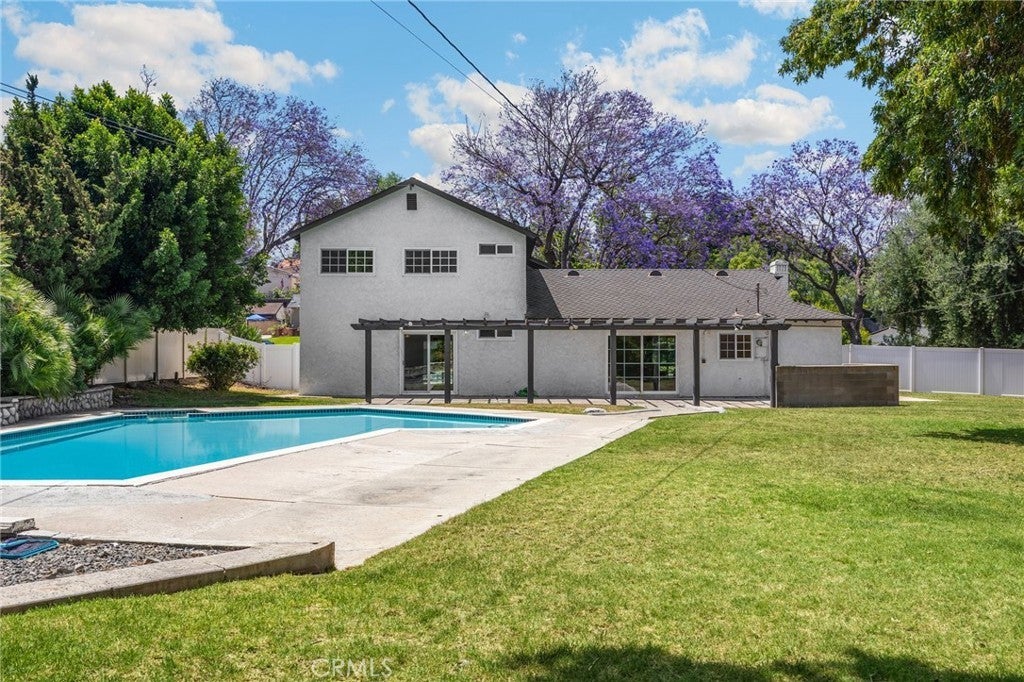 Photo of Listing #OC25104077