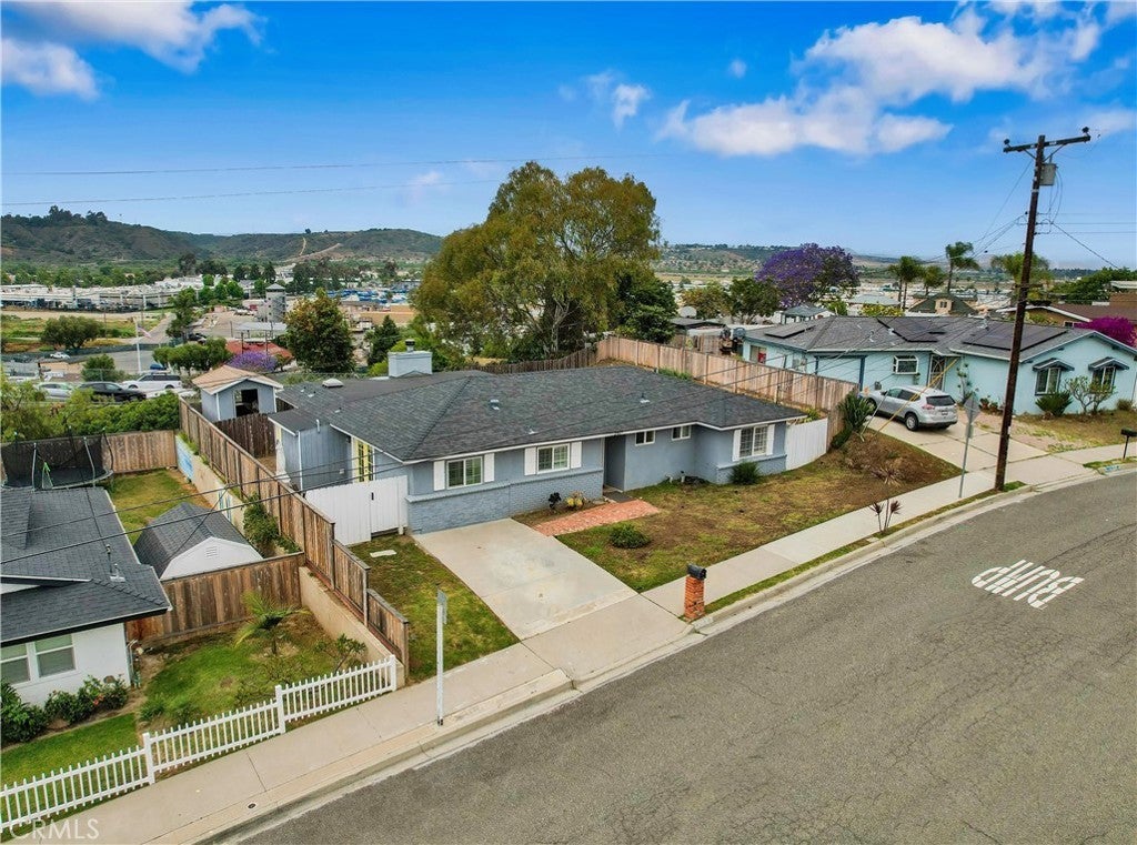 Photo of Listing #OC25131077