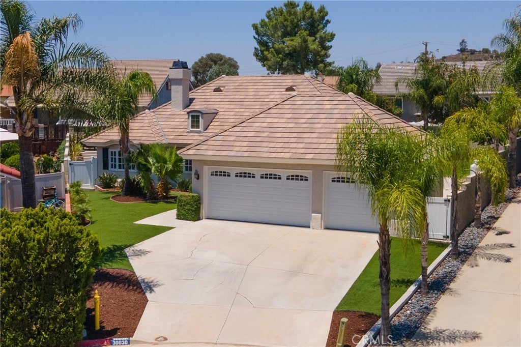 Photo of Listing #SW25131817