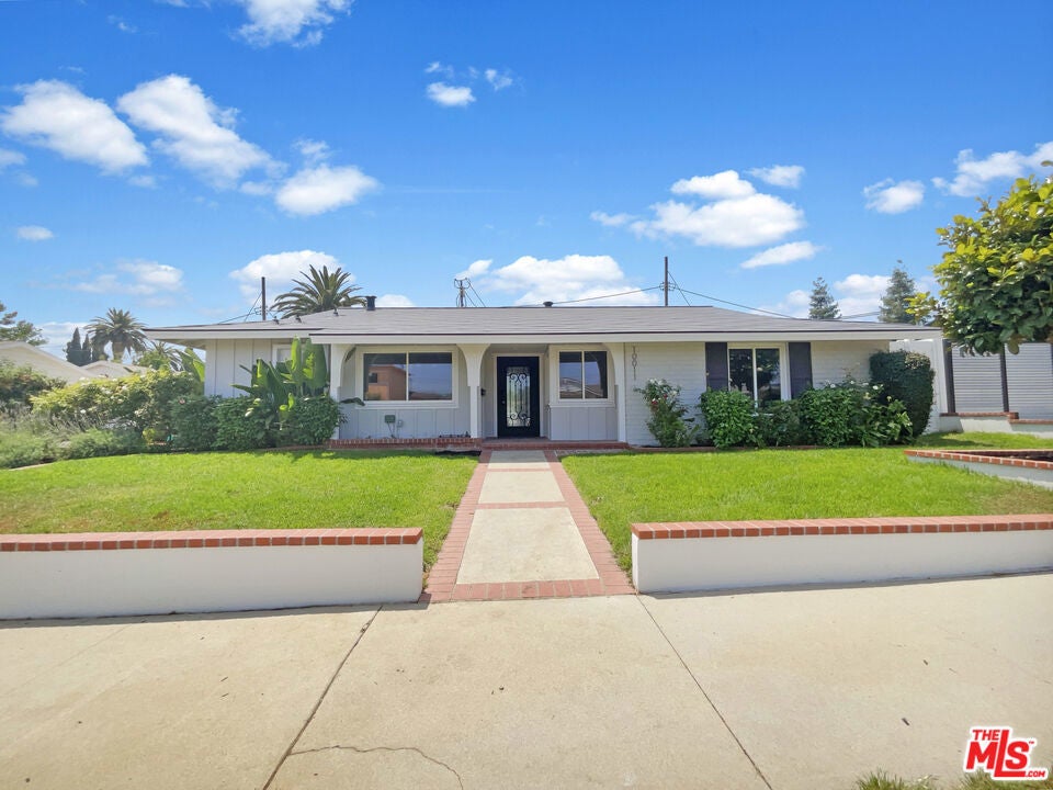 Photo of Listing #25551909