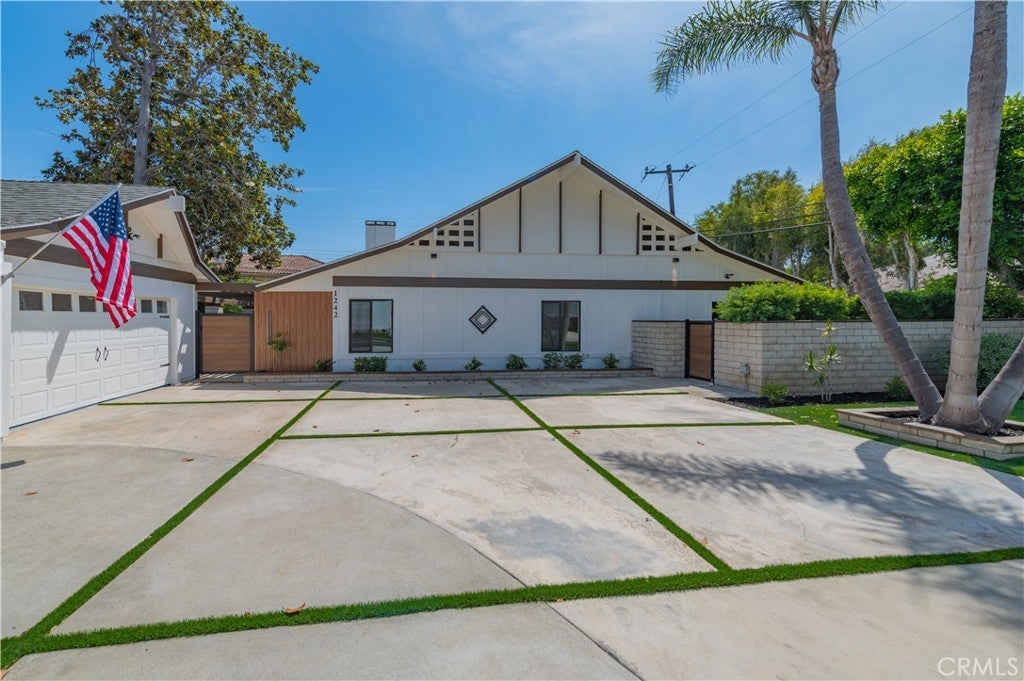 Photo of Listing #OC25132047