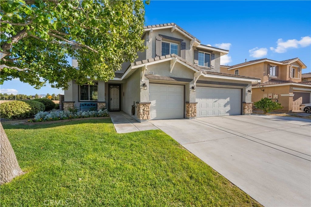 Photo of Listing #SR25131959