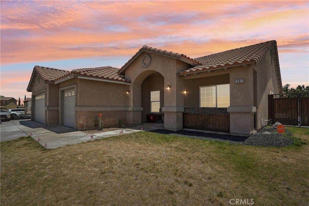 Photo of Listing #DW25120173