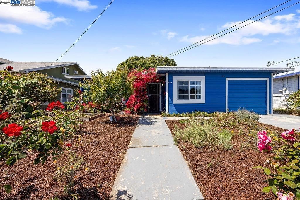 Photo of Listing #41101237