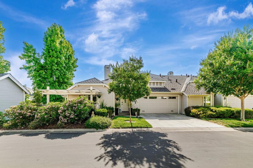 Photo of Listing #ML82010769