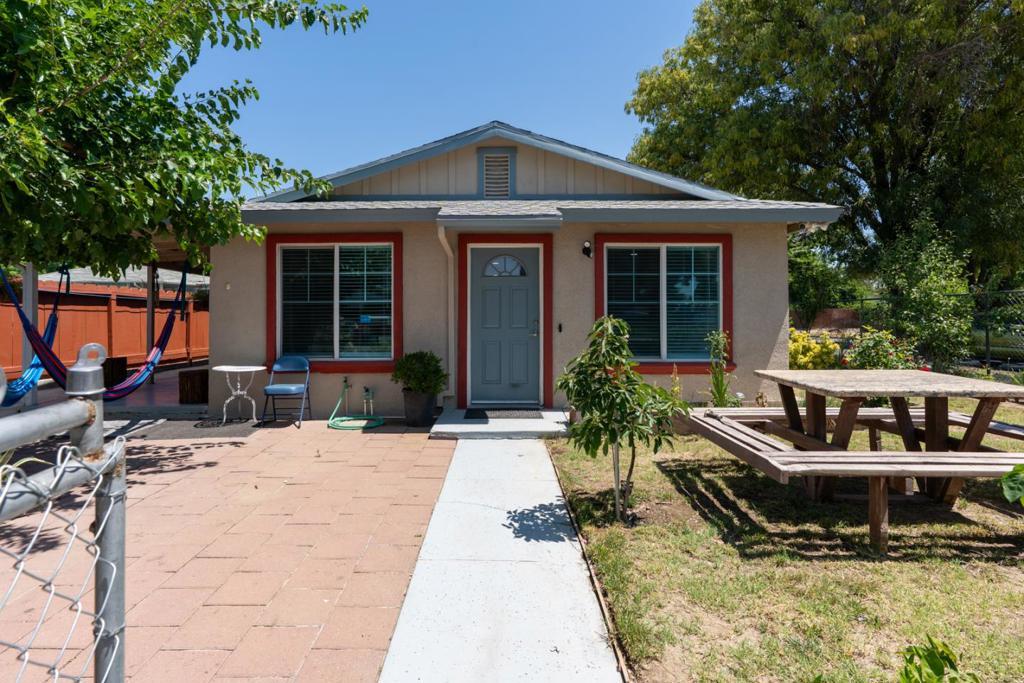 Photo of Listing #ML82010846