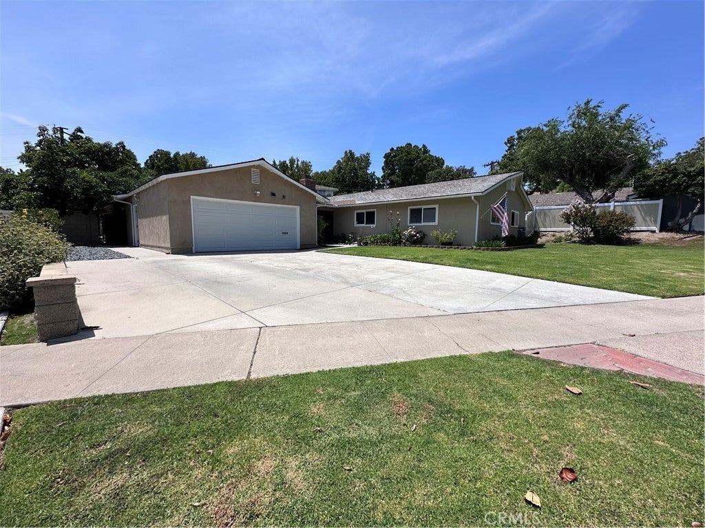 Photo of Listing #RS25132421