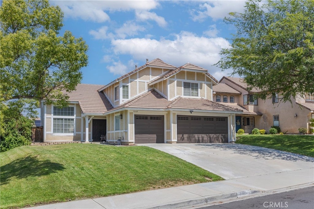 Photo of Listing #IV25132613