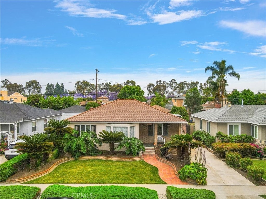 Photo of Listing #PW25131768