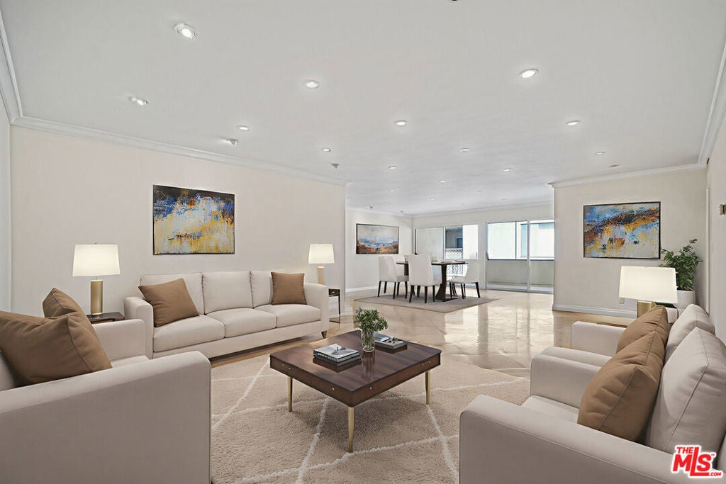 Photo of Listing #25535103