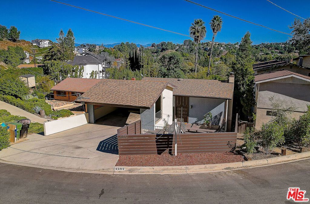 Photo of Listing #25551055