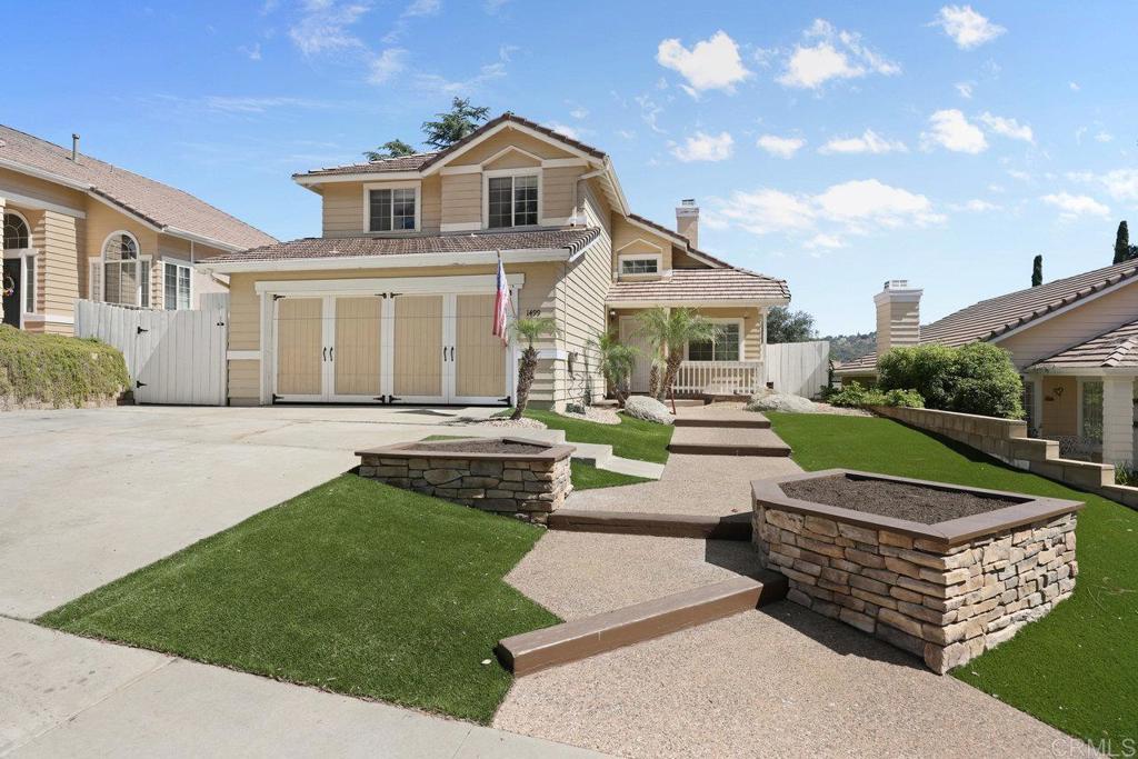 Photo of Listing #PTP2504426