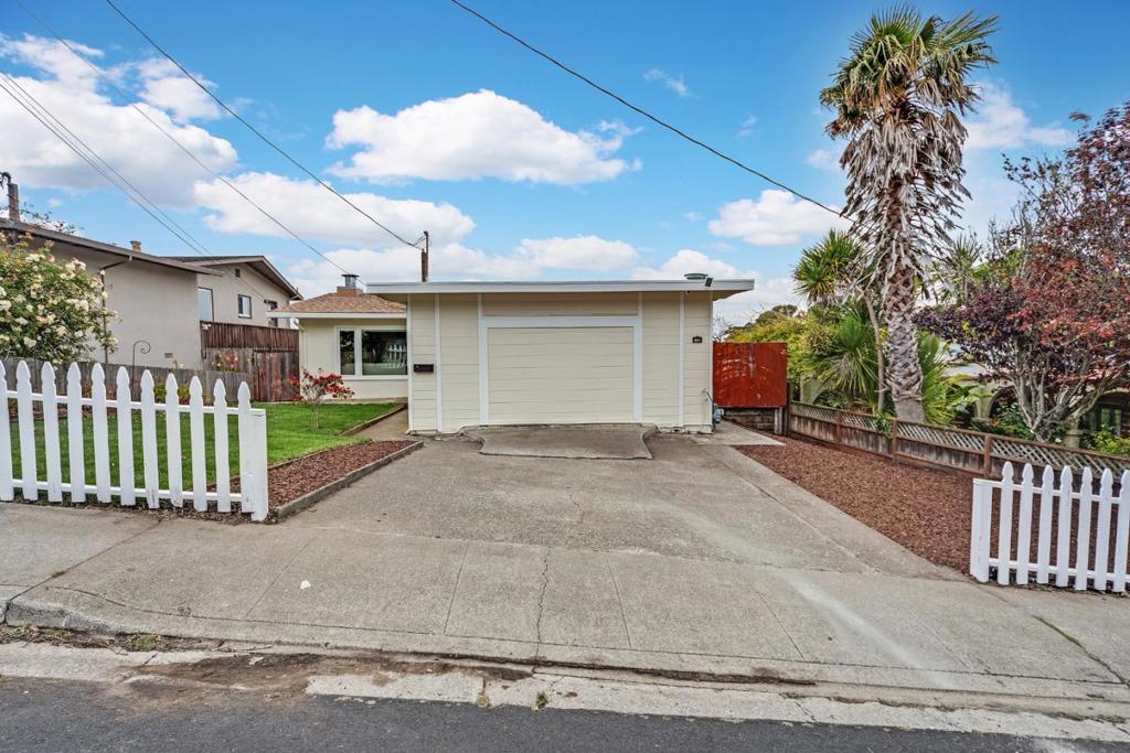 Photo of Listing #ML82010913