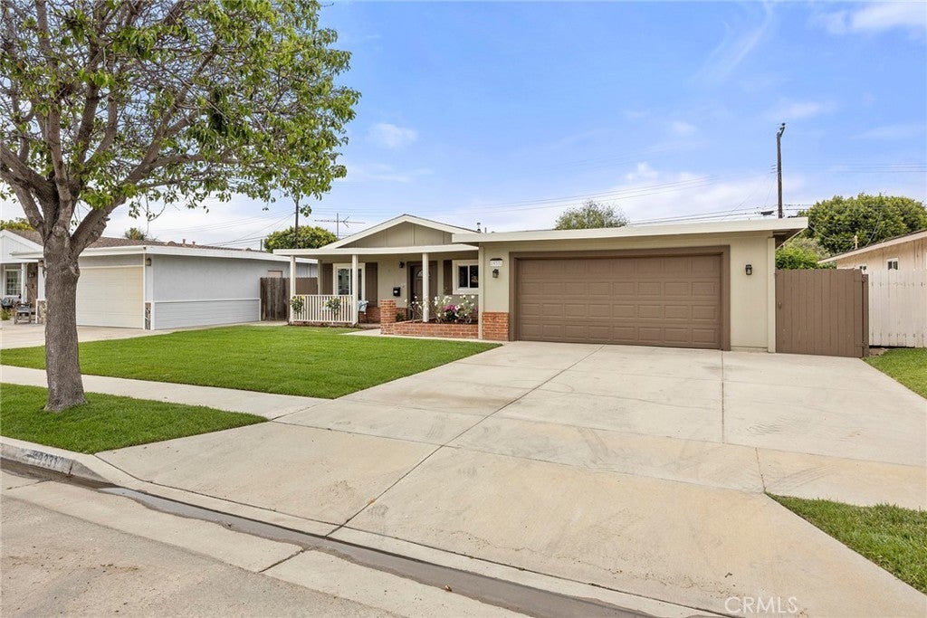 Photo of Listing #PW25129914