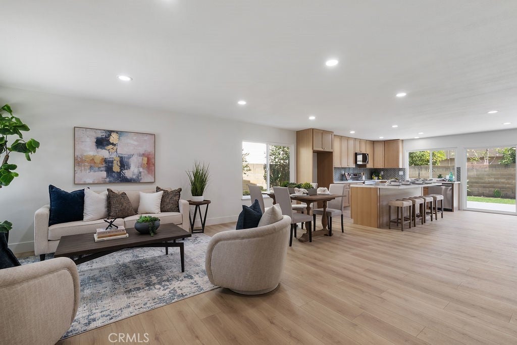 Photo of Listing #CV25123180