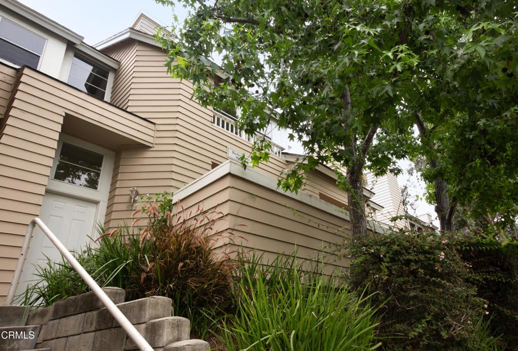 Photo of Listing #V1-30554