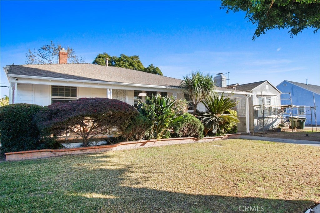 Photo of Listing #SR25126255