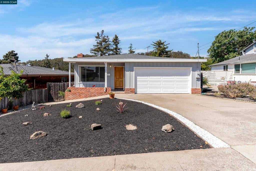 Photo of Listing #41101339