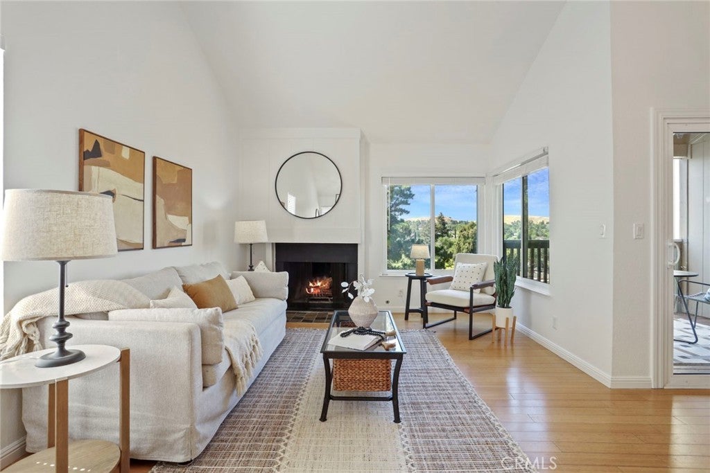 Photo of Listing #OC25092973