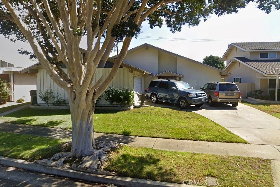 Photo of Listing #OC25132489