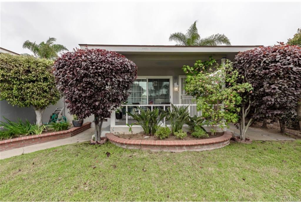 Photo of Listing #PTP2504442