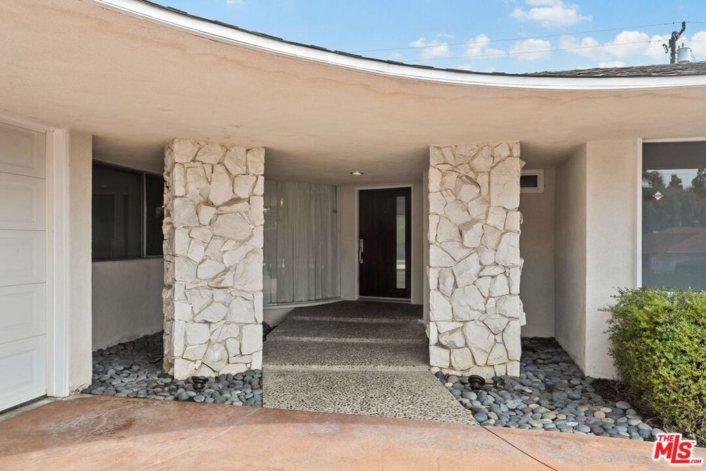 Photo of Listing #25547979