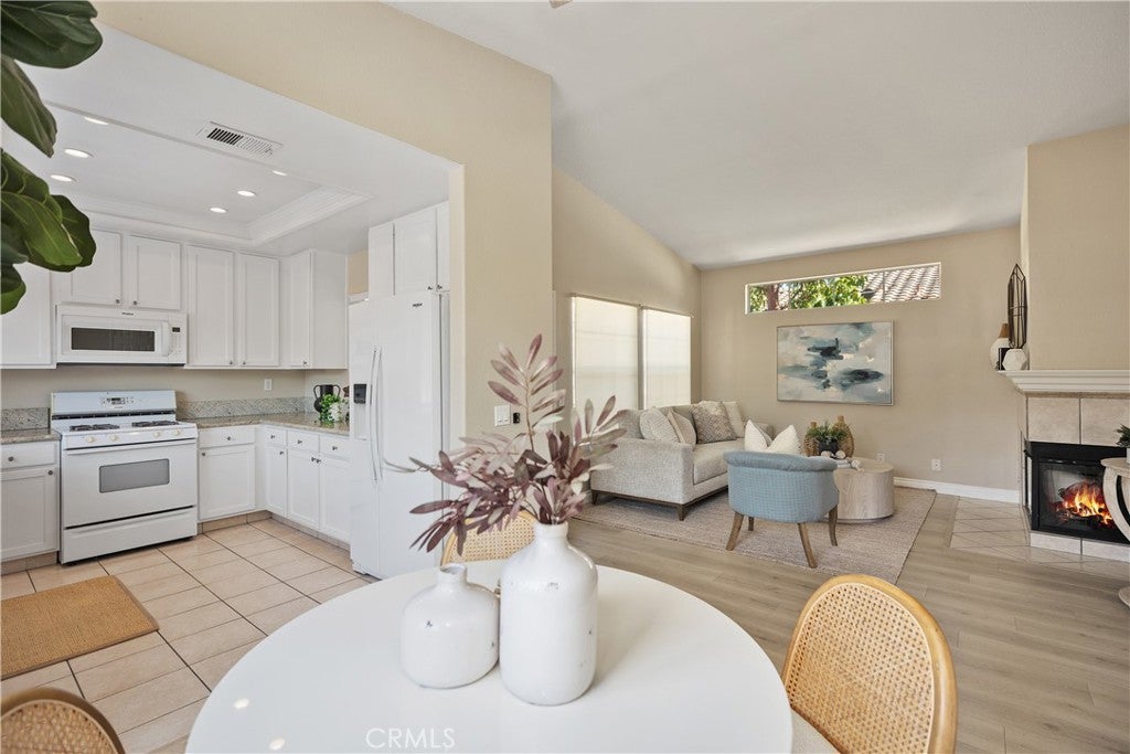 Photo of Listing #OC25129904