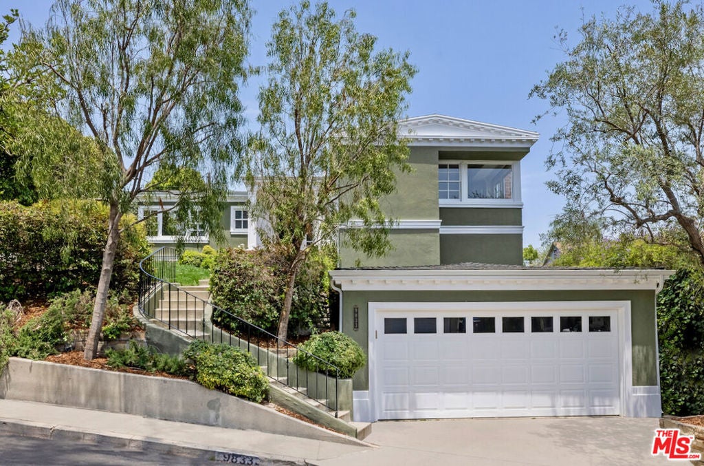 Photo of Listing #25550095