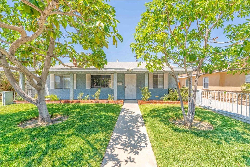 Photo of Listing #DW25132582