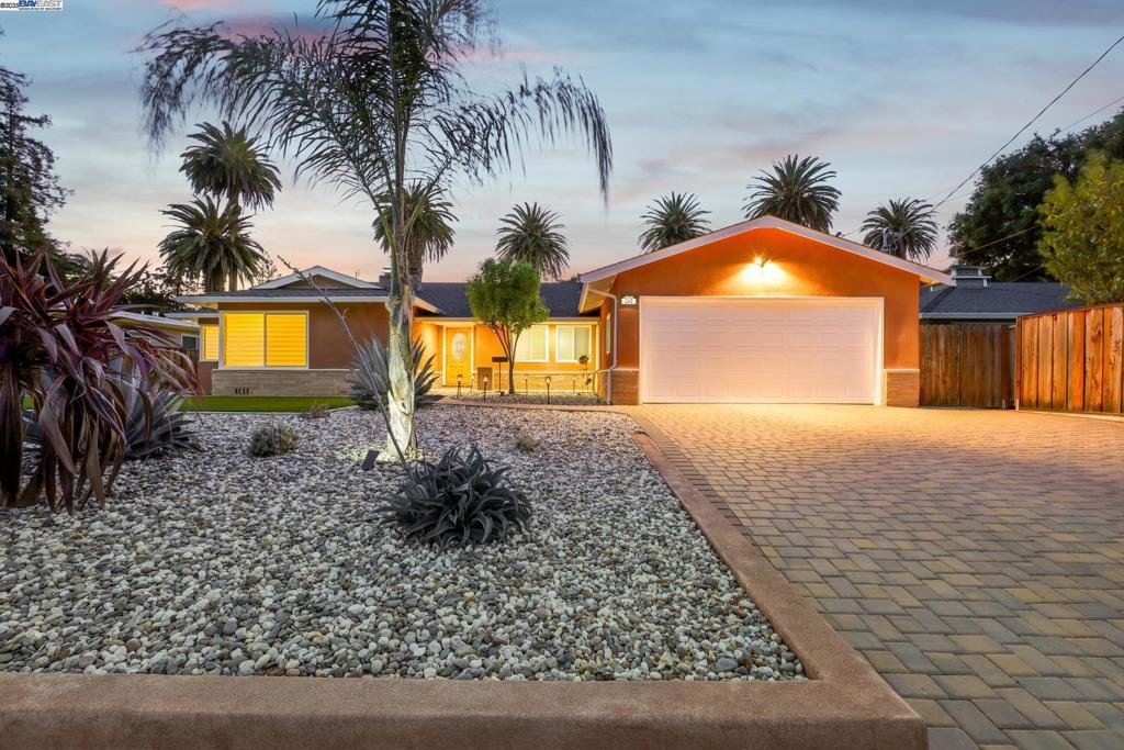 Photo of Listing #41101427