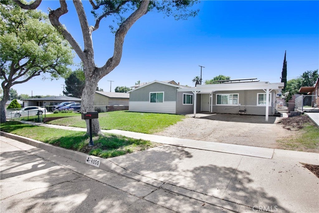 Photo of Listing #PW25133443