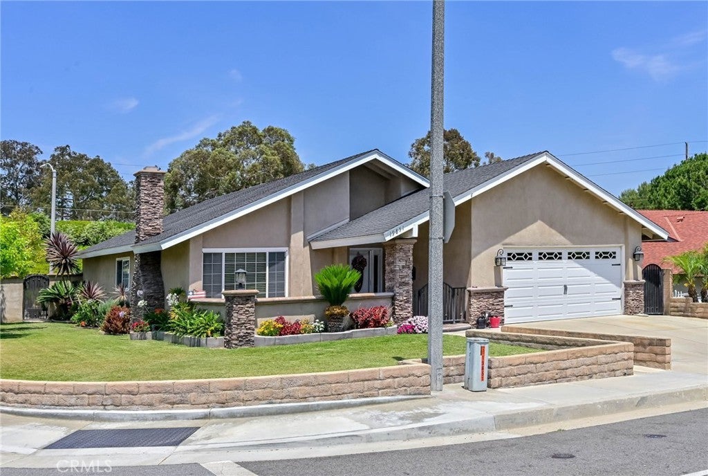 Photo of Listing #OC25133533