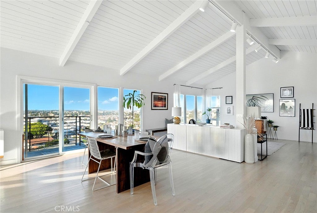 Photo of Listing #OC25133197