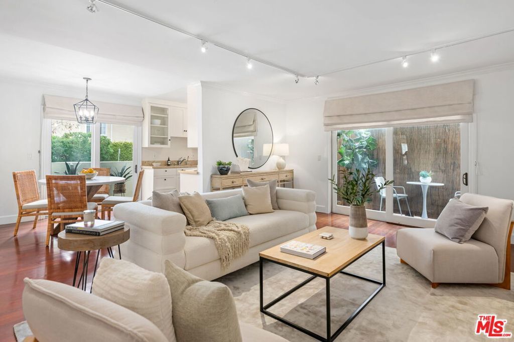 Photo of Listing #25552455