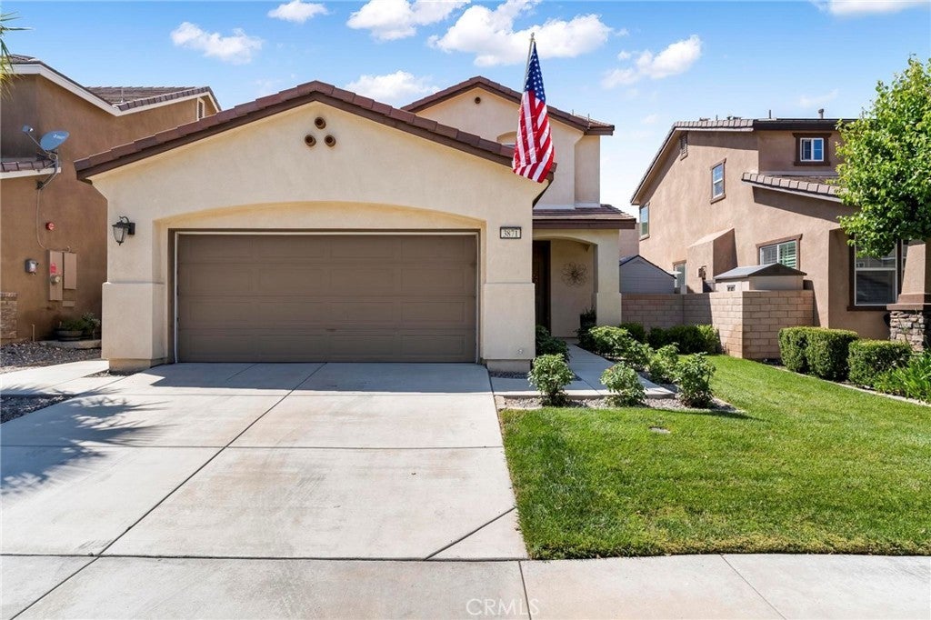 Photo of Listing #IV25133749