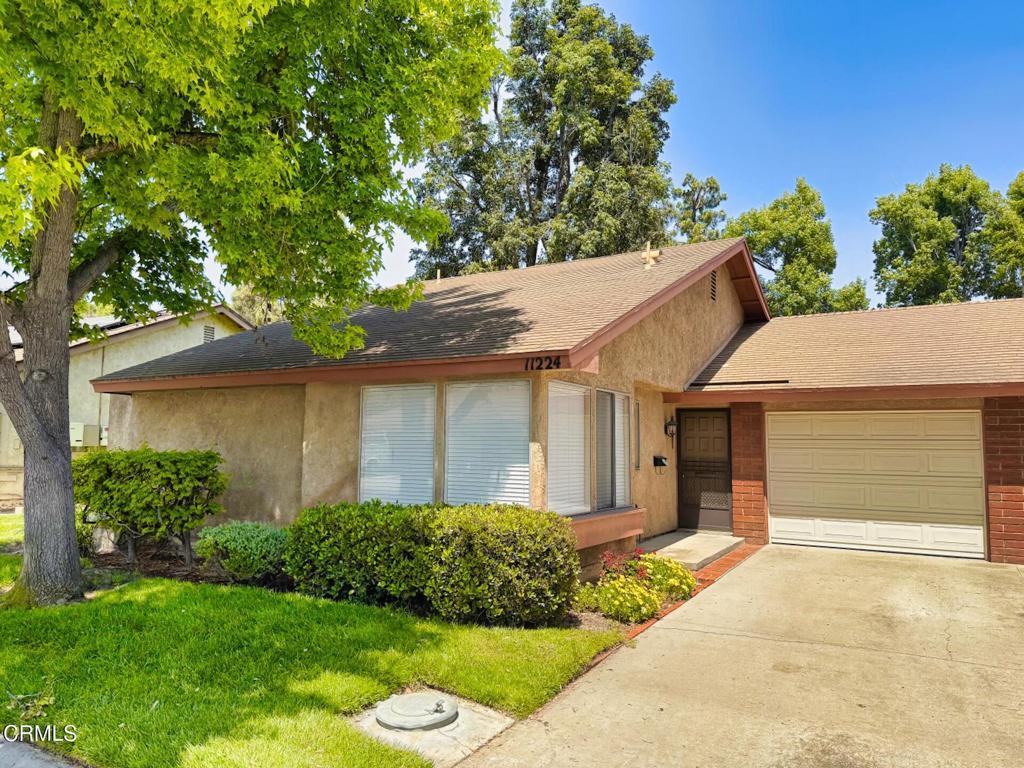 Photo of Listing #V1-30581