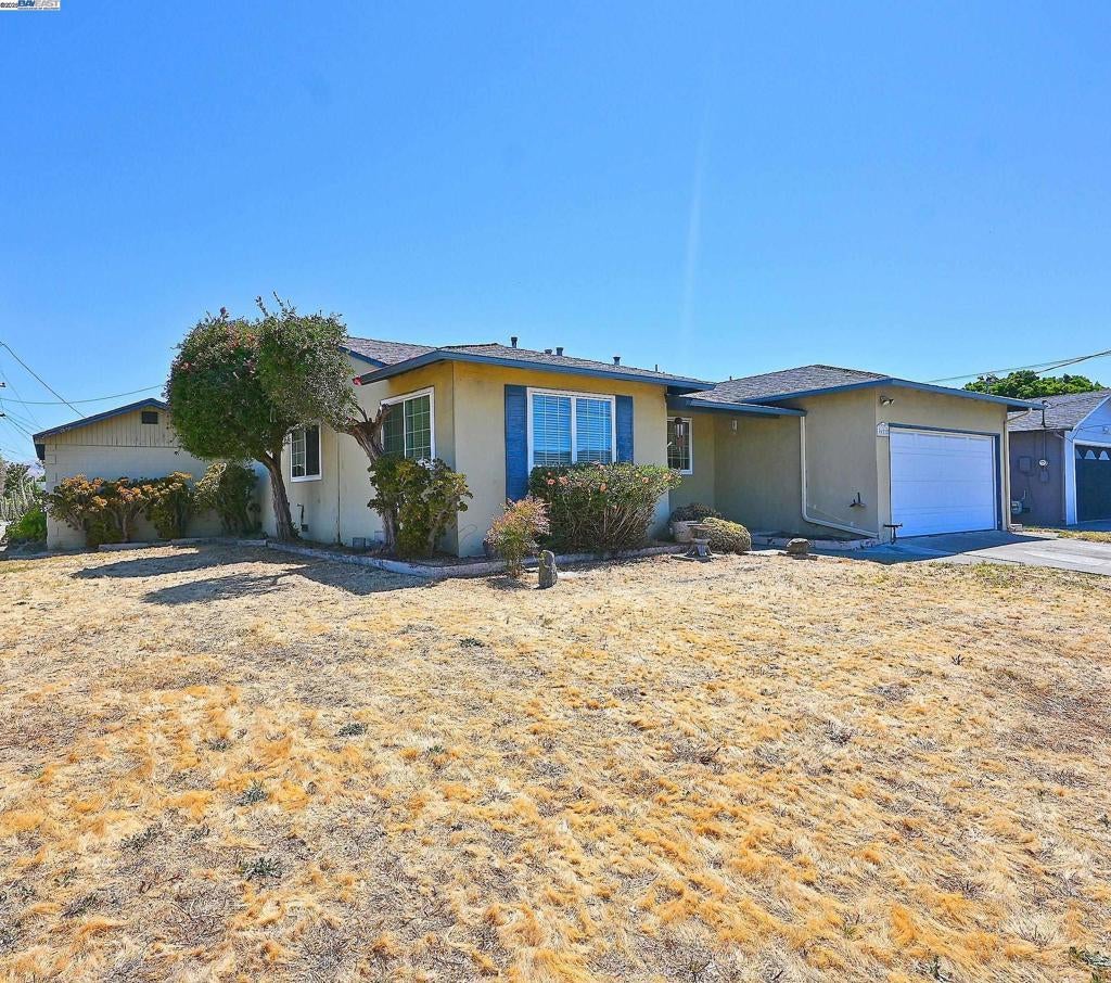 Photo of Listing #41101530