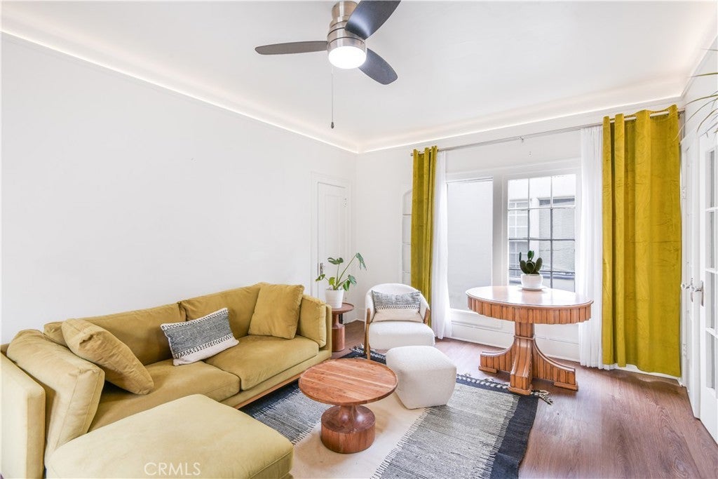 Photo of Listing #SB25130397