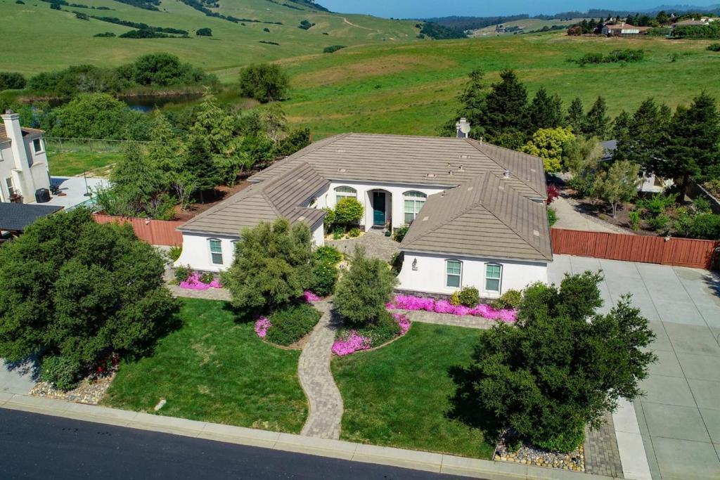 Photo of Listing #ML82006566