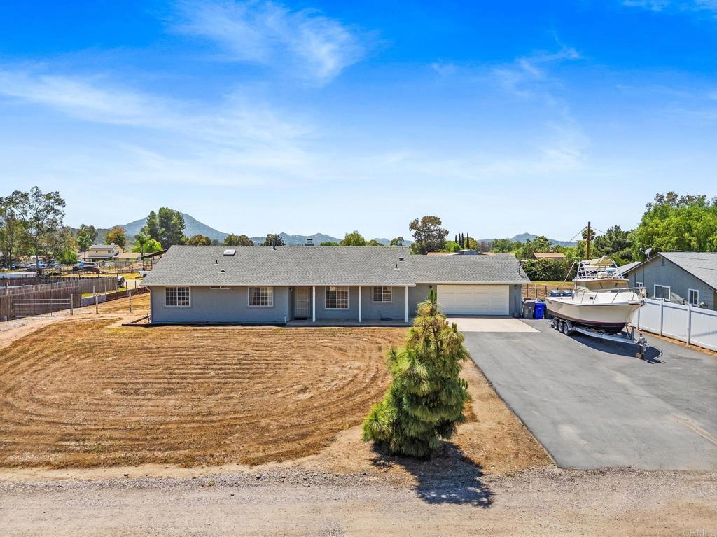 Photo of Listing #PTP2504479