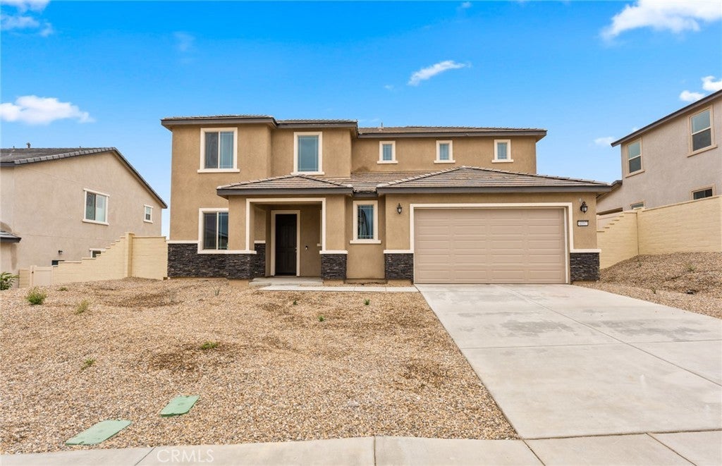 Photo of Listing #IV25134439