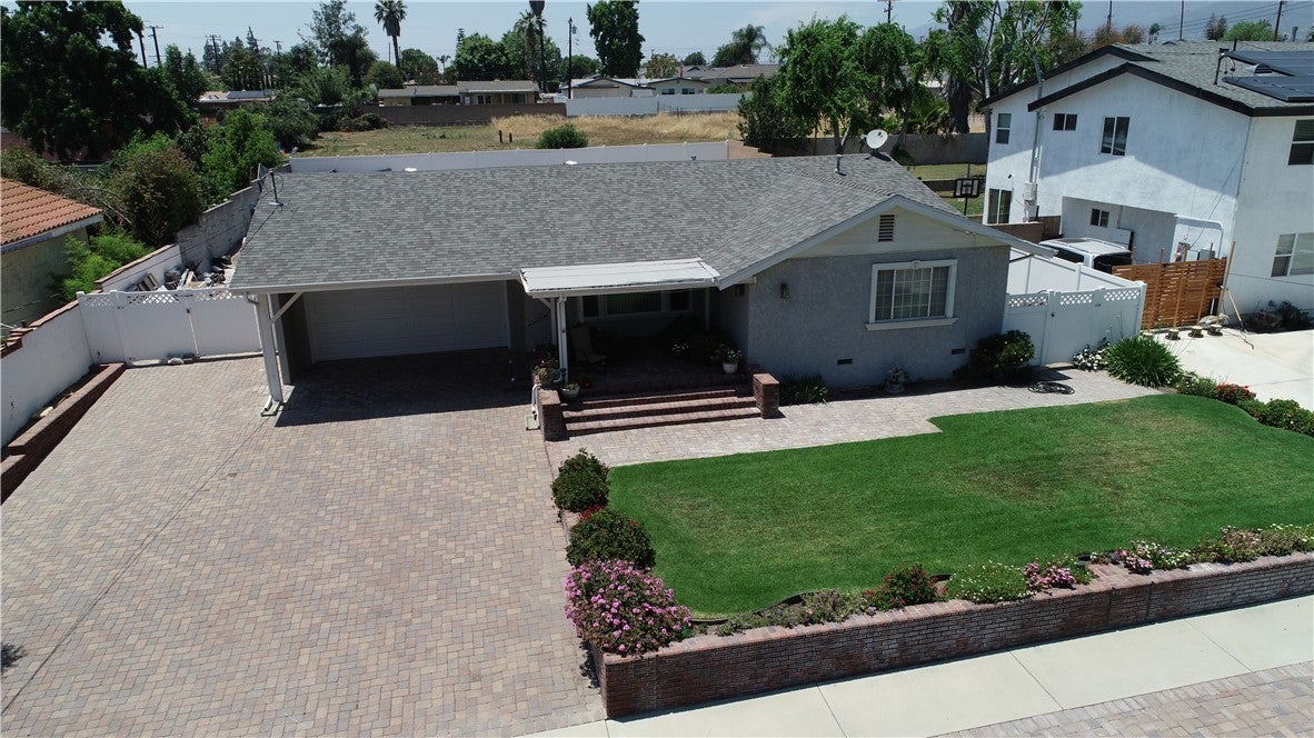 Photo of Listing #PW25134451